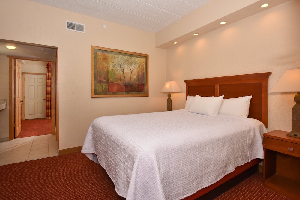 Slopeside Hotel A Vail Resorts Property - photo 11