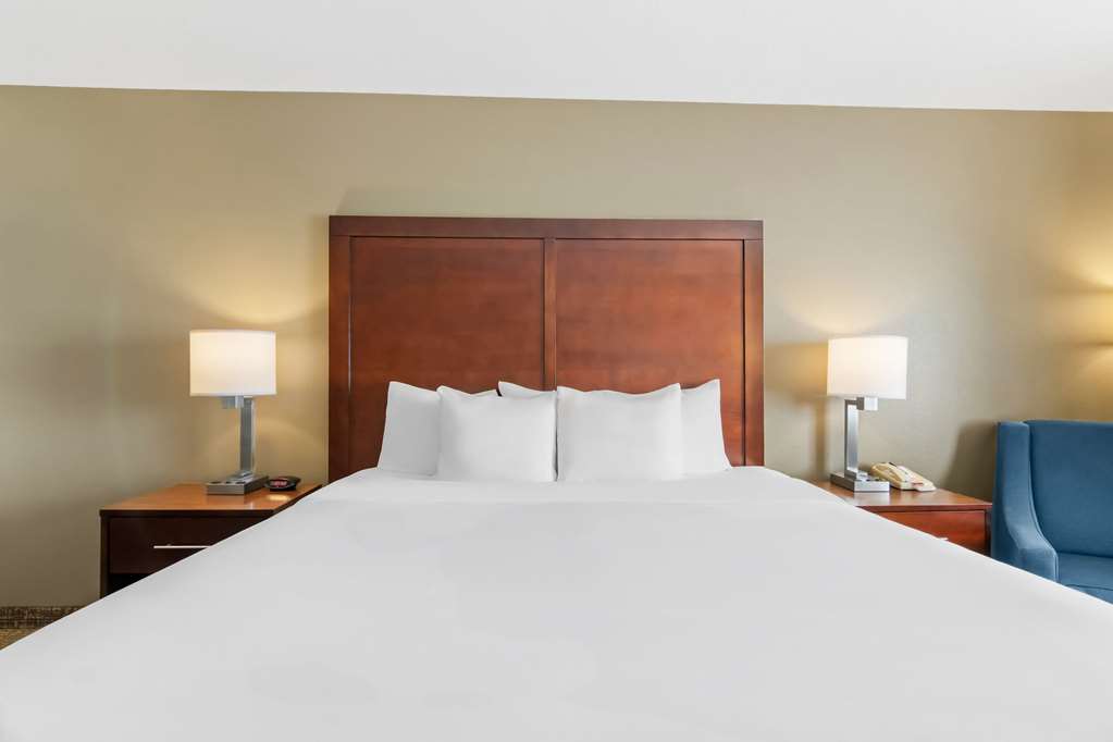 Comfort Inn Hebron Lowell Area - photo 15