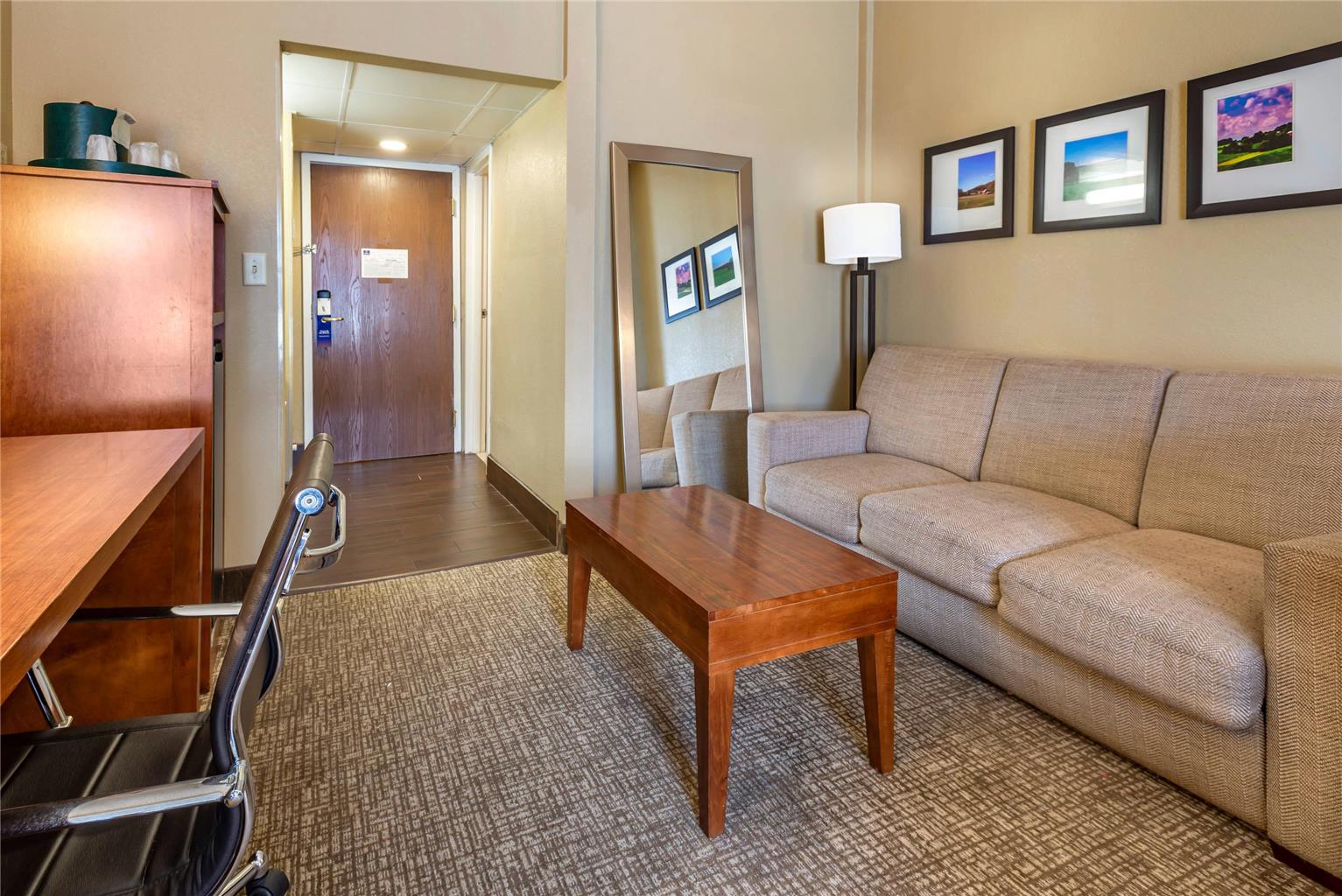 Comfort Suites Bethlehem Near Lehigh University and LVI Airport - photo 7