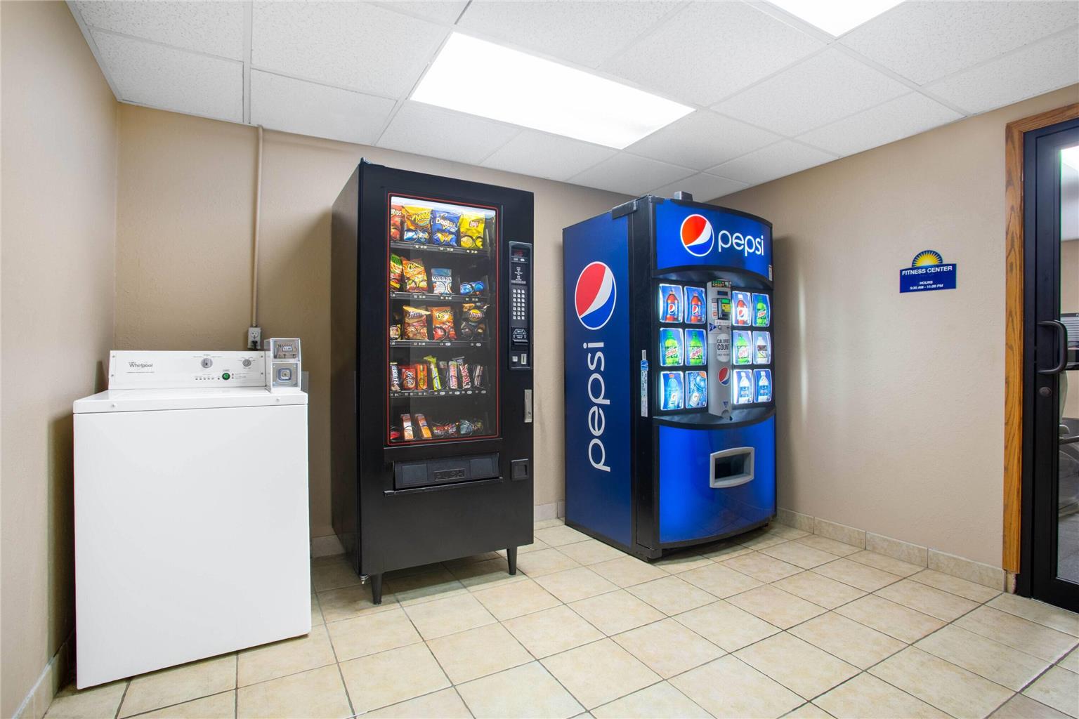 Days Inn & Suites by Wyndham Cuba - photo 30
