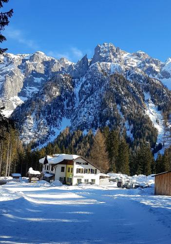 Hotel Ristorante Genzianella - carbon neutral hotel in Pinzolo