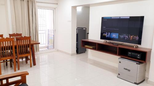 Chippy Apartments No.544 — 4-Star Luxury Hotel in Chennai, India
