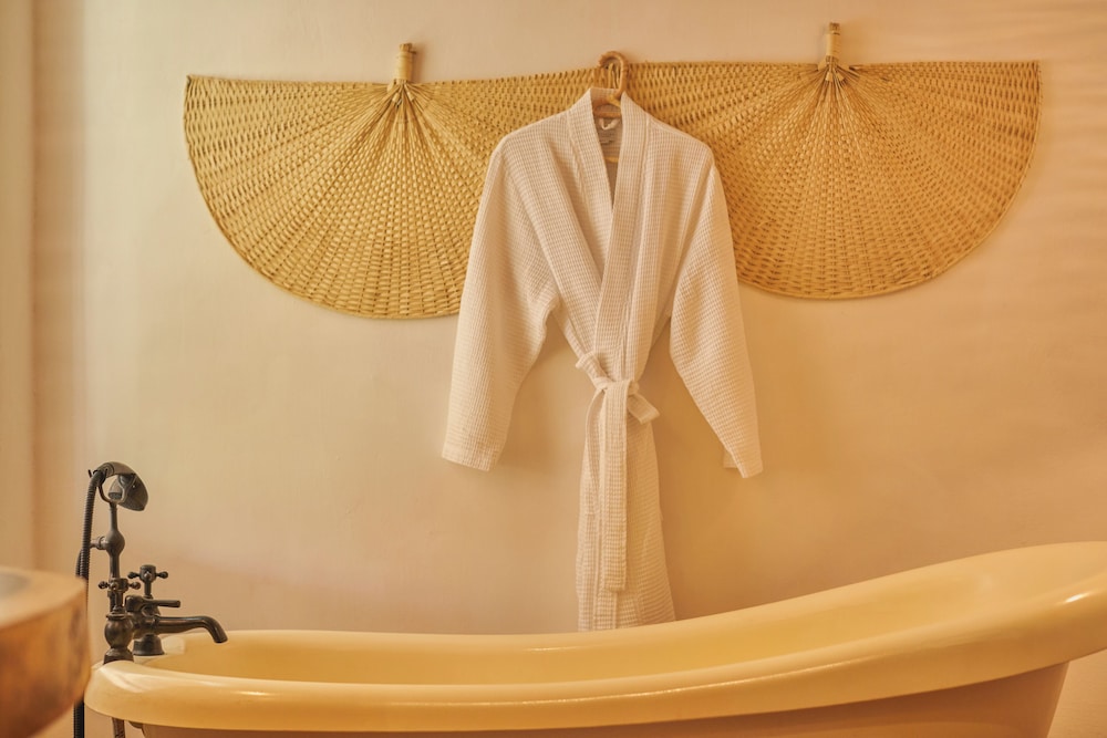 Ser Casasandra Boutique Hotel