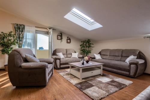 Apartmani Plavi val — 4-Star Luxury Hotel in Vodnjan, Croatia