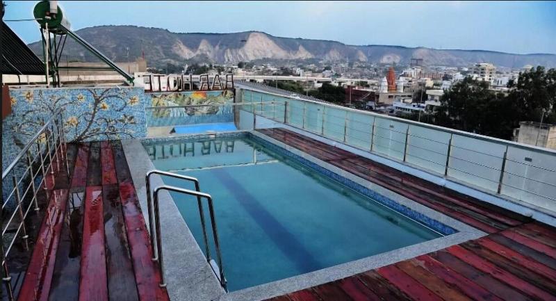 Broadway Inn - last minute hotel in Jaipur