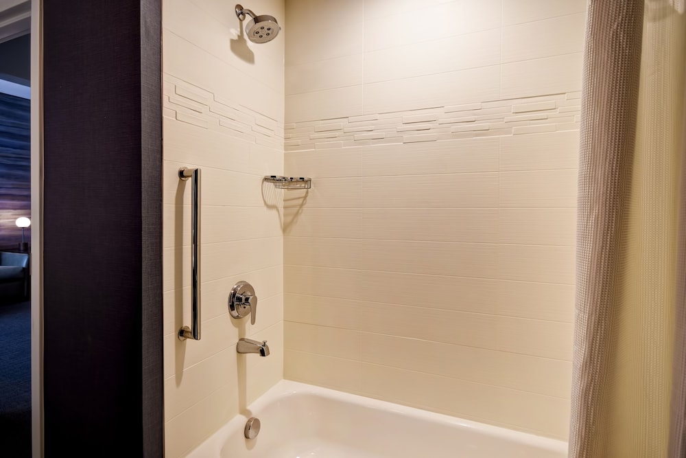 Residence Inn by Marriott Cincinnati Northeast Mason - photo 17