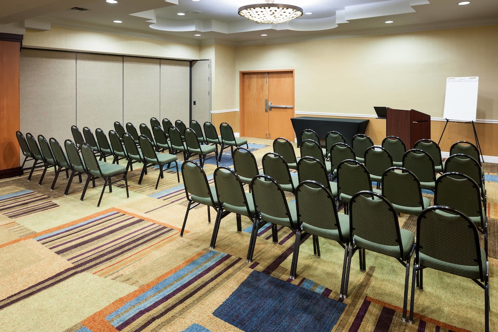 Fairfield Inn & Suites by Marriott Jacksonville Butler Blvd - photo 27