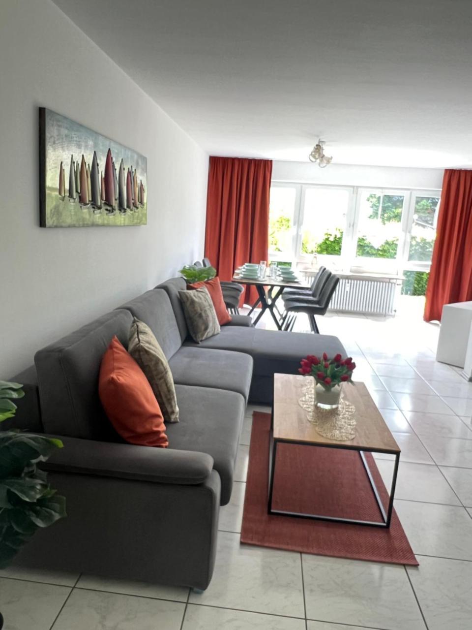 Design Terrasse 7 Personen Netflix Garage Seenah — 4-Star Luxury Hotel in Radolfzell, Germany