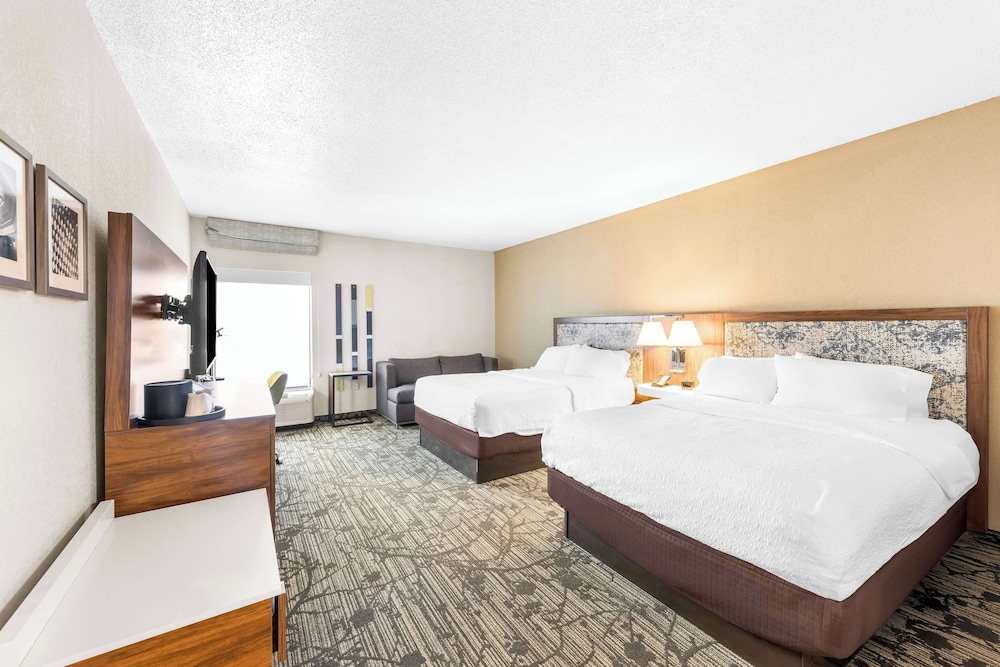 Hampton Inn Dayton Huber Heights - photo 29