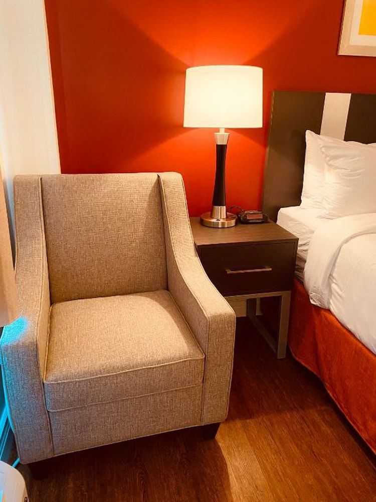 Surface Inn Brooklyn - photo 13