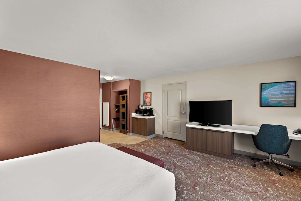 Hilton Garden Inn Omaha East Council Bluffs - photo 17