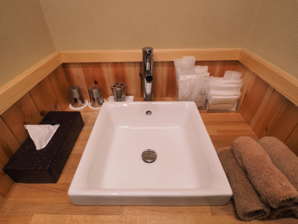Yaeyakaneicho — Kyoto — photo 3