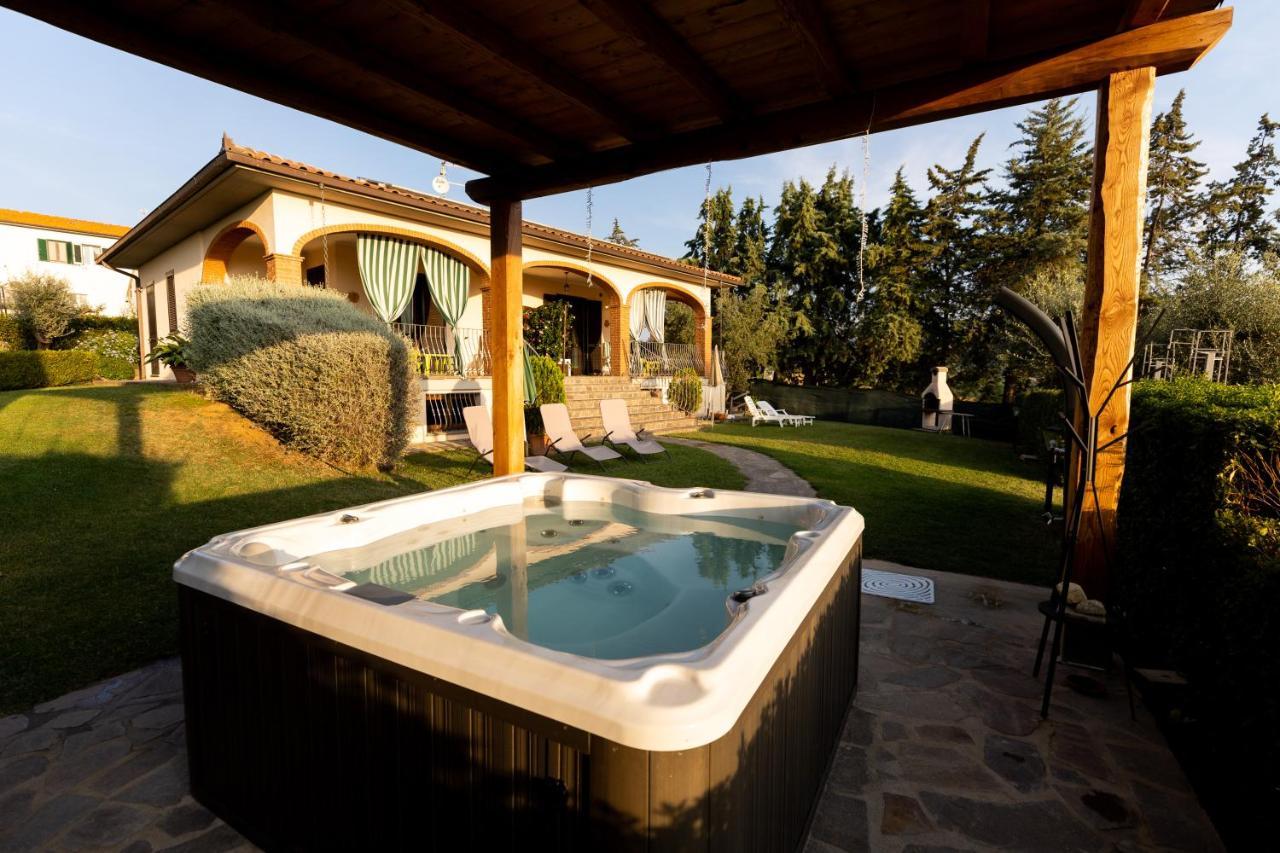 Agriturismo San Filippo — 4-Star Luxury Hotel in Campagnatico, Italy
