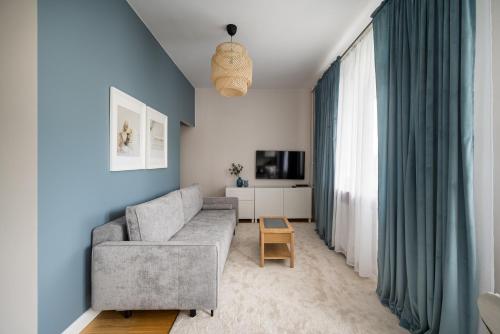 Wola Ratusz Homely Apartment by BookingHost — 4-Star Luxury Hotel in Warsaw, Poland