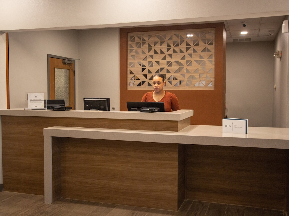 Candlewood Suites Louisville North by IHG - photo 39