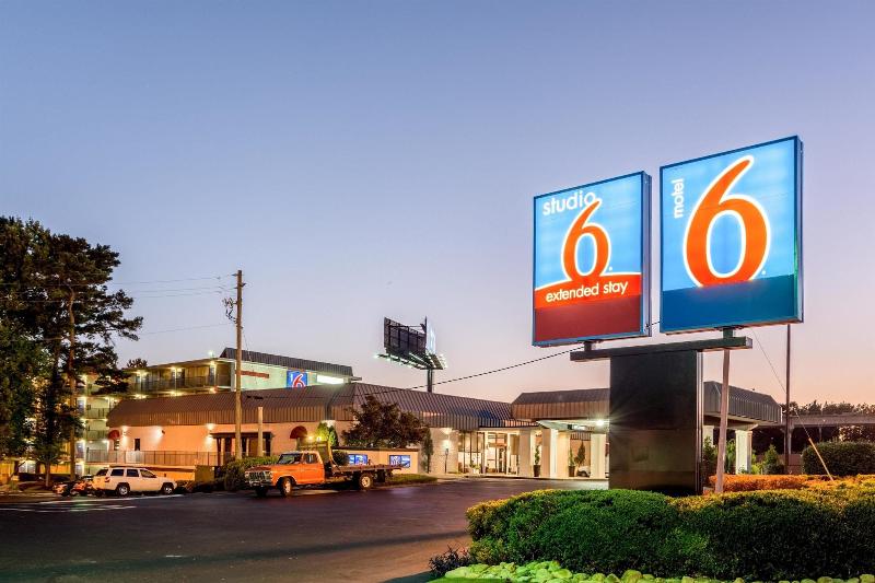 Studio 6 Marietta GA Atlanta - photo 3