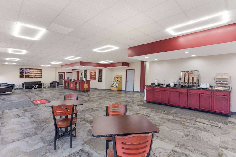 Econo Lodge Cave City - photo 27