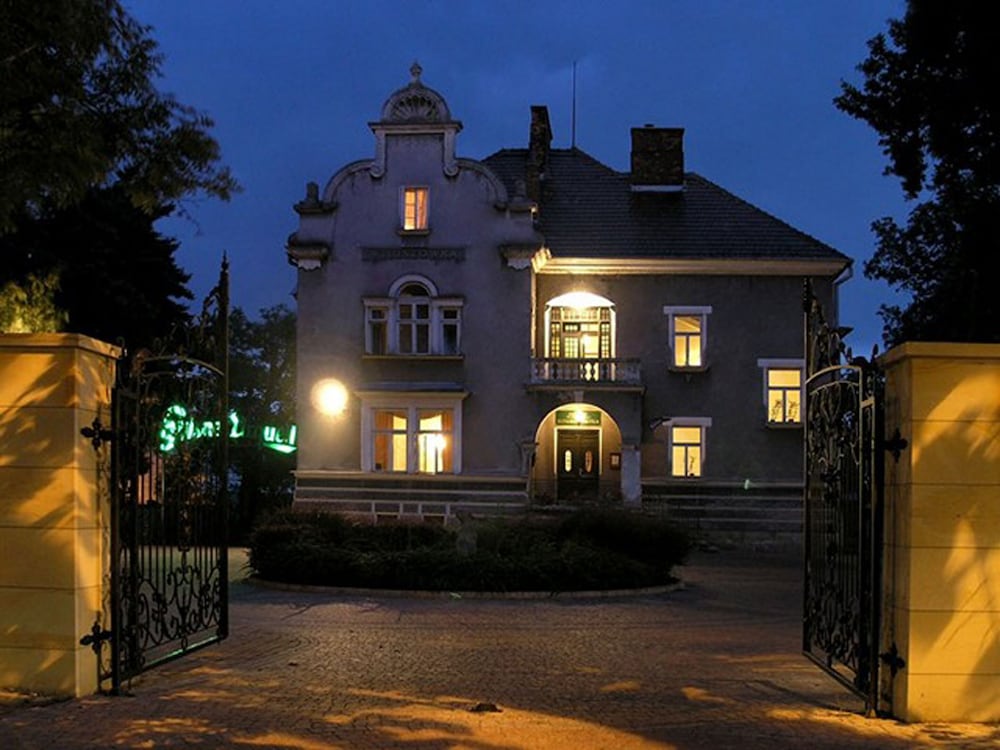 Hotel Willa Wiluszówka - carbon neutral hotel in Debica