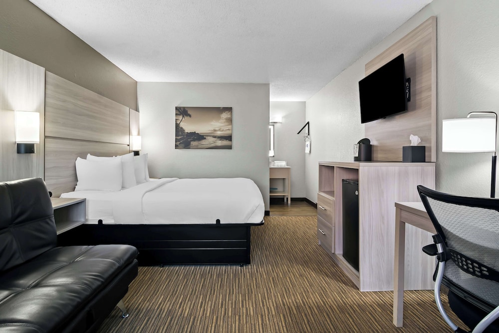 Best Western The Oasis at Joplin - photo 6