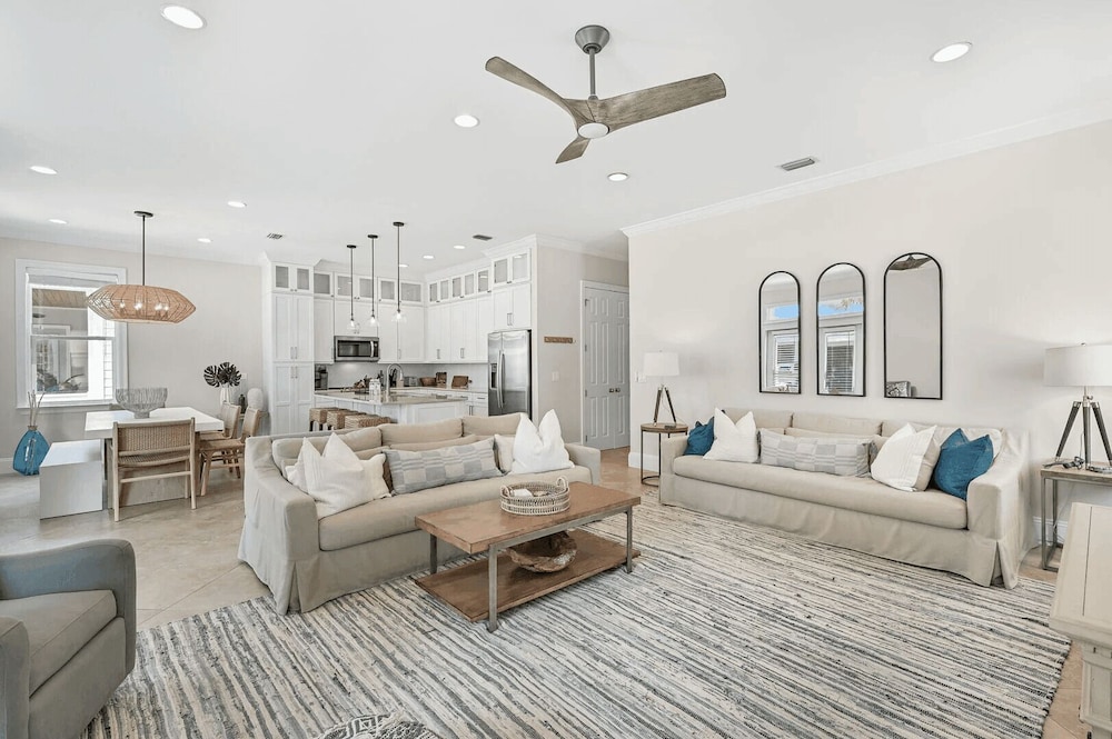 Walk to Seacrest Beach Resort Pool Modern 3bdr Free Wheelin by Avantstay - photo 6