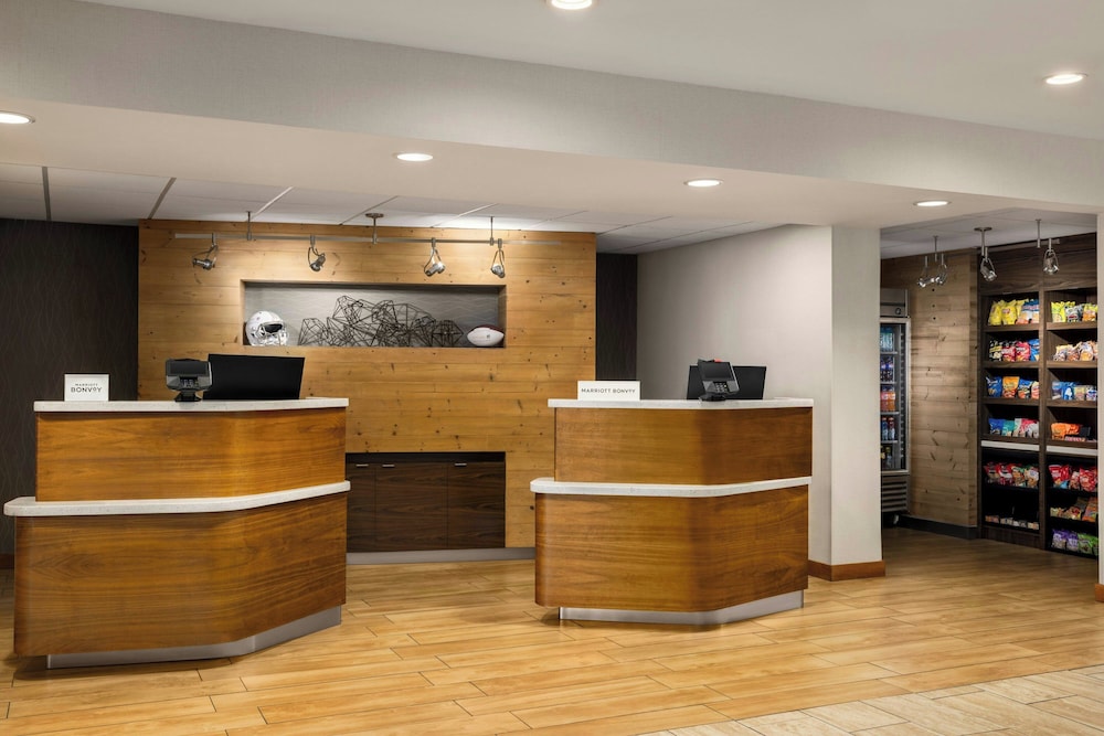 Courtyard by Marriott Atlanta Northlake - photo 3
