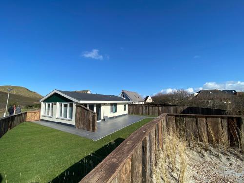Lepelaarsweg 9 — 4-Star Luxury Hotel in Callantsoog, Netherlands