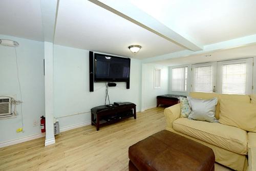124CL 124 Claressa Ave — Avalon — photo 3
