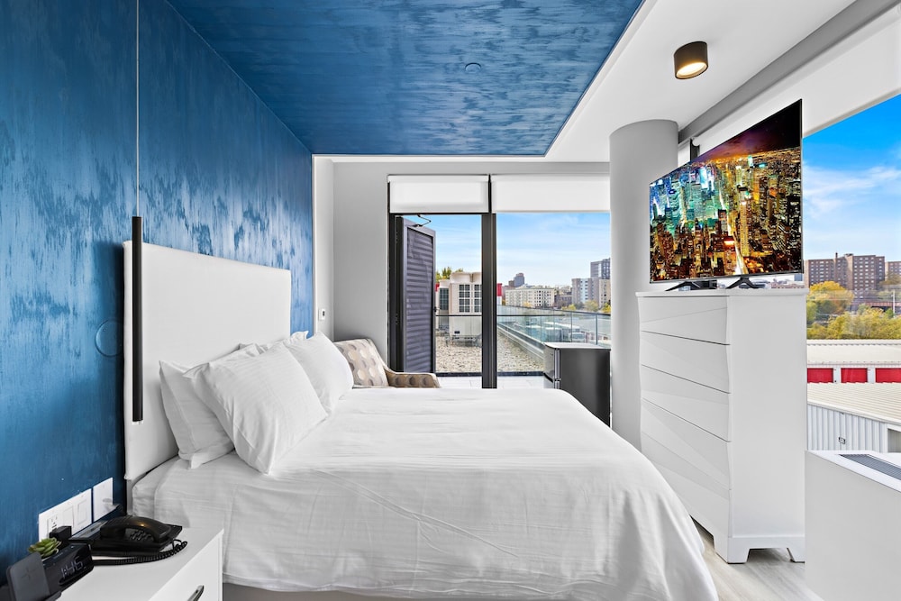 Global Luxury Suites at The Arches - photo 84
