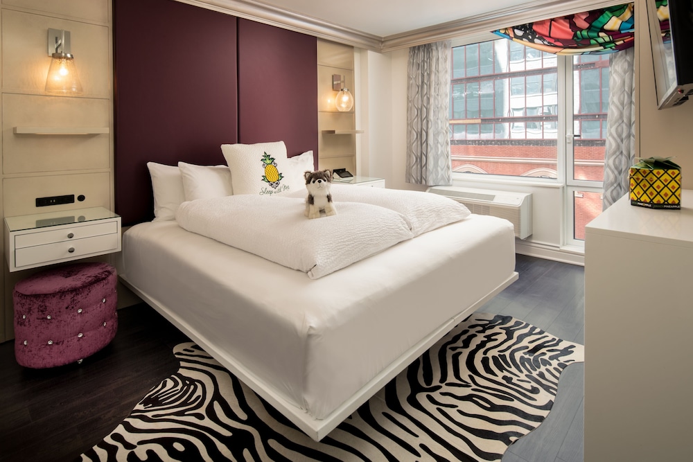 Staypineapple An Artful Hotel Midtown - photo 23