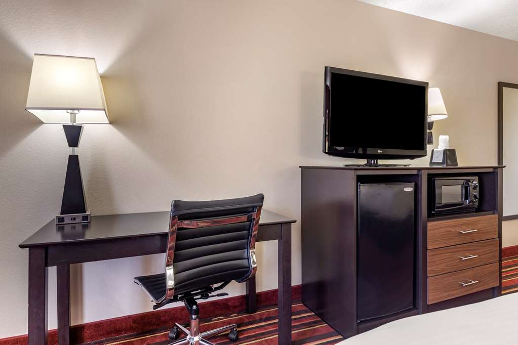 Best Western Lindale Inn - photo 18