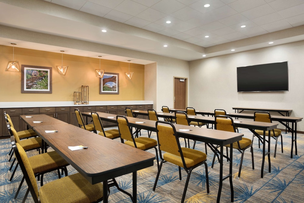 Hampton Inn Salt Lake City Cottonwood UT - photo 23