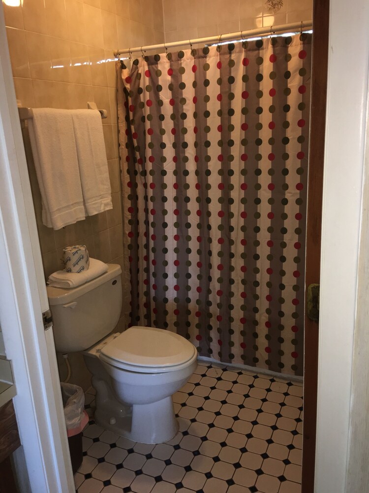 The Rivers Edge Motel - photo 20