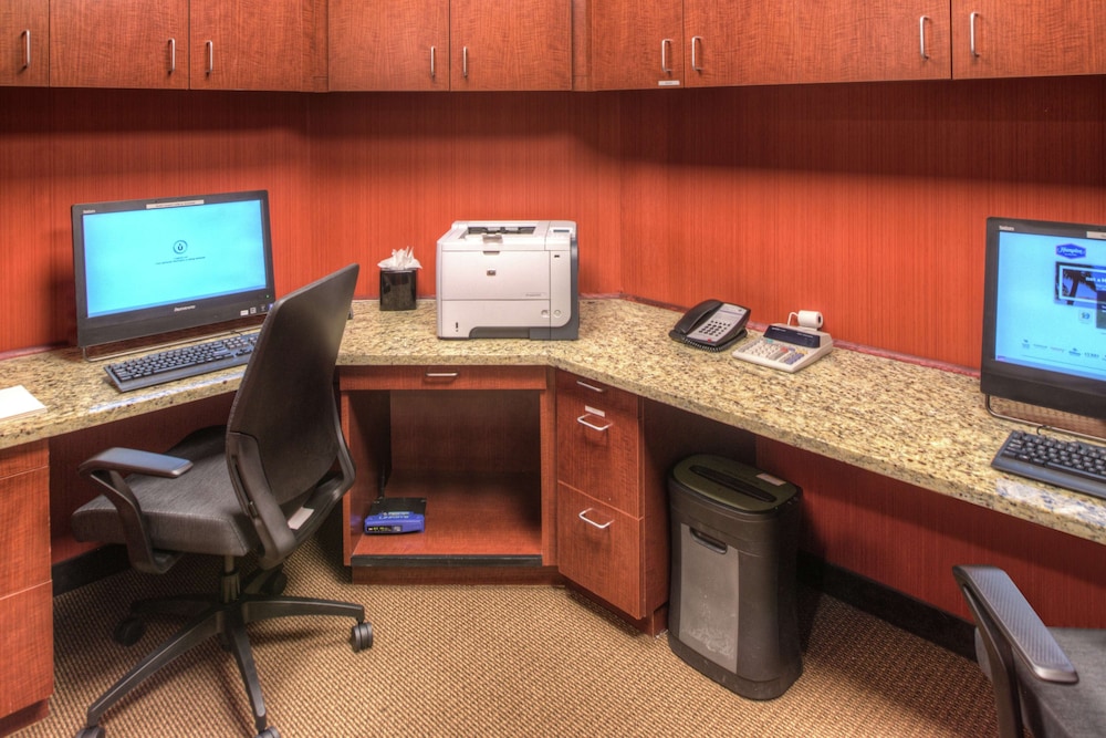 Hampton Inn & Suites Rifle - photo 53