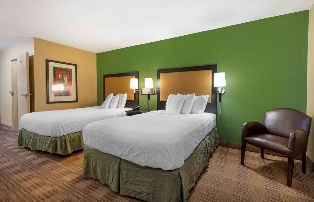 Extended Stay America Suites Champaign Urbana - photo 21