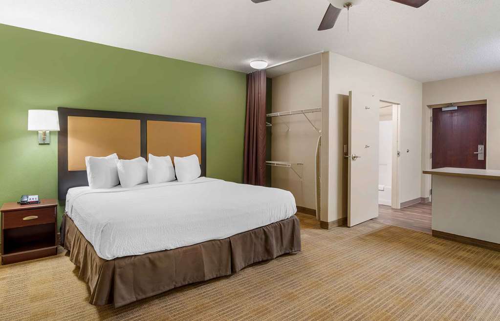 Extended Stay America Select Suites Chicago Lisle - photo 26