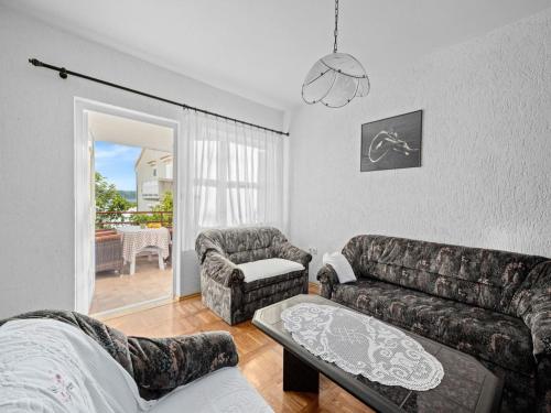 Sea View Apartment in Barbat — 4-Star Luxury Hotel in Rab, Croatia