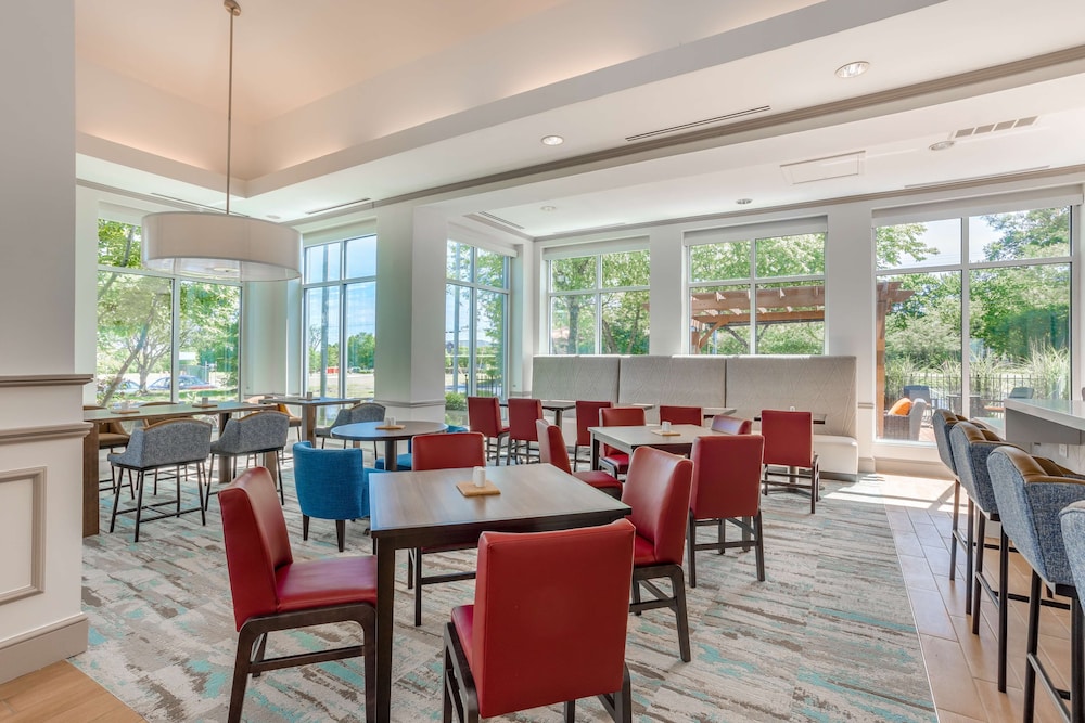 Hilton Garden Inn Cincinnati Sharonville - photo 39