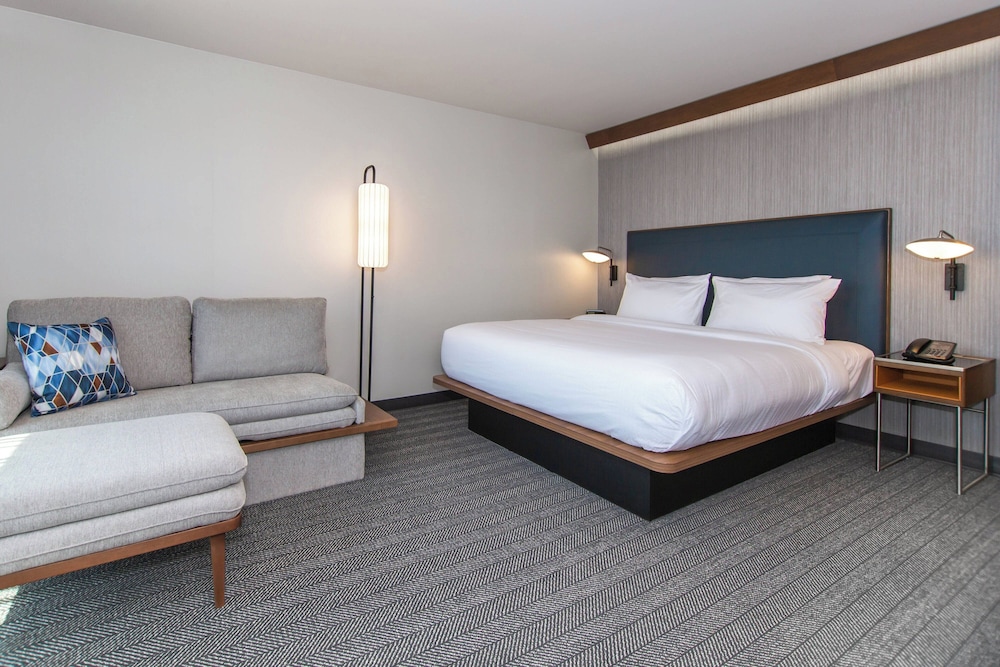 Courtyard by Marriott Rapid City - photo 11