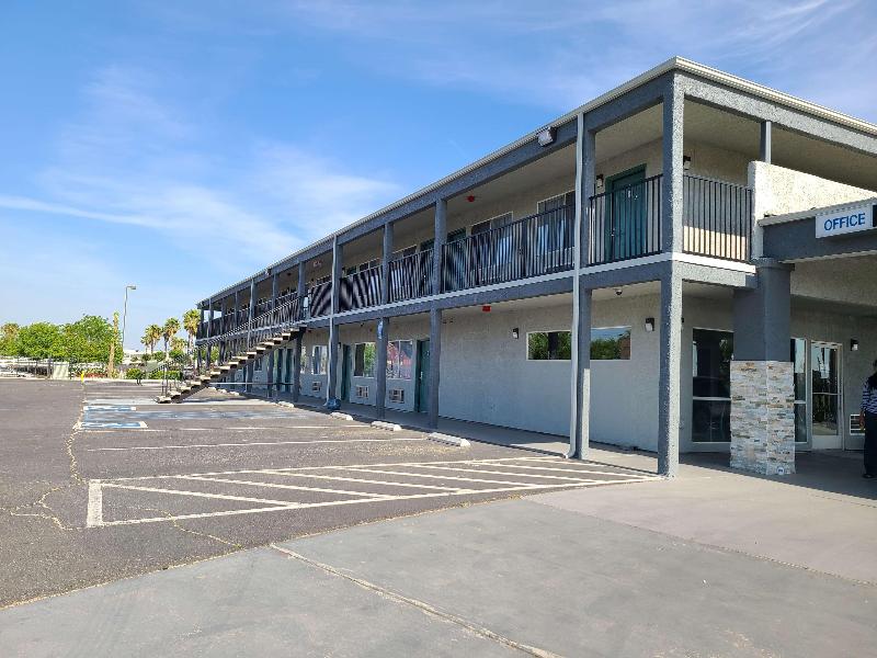 SureStay Hotel by Best Western Chowchilla Yosemite - photo 15