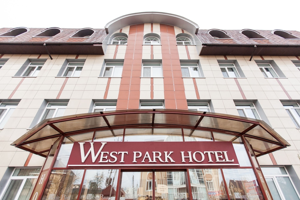West Park Hotel - last minute hotel in Kyiv