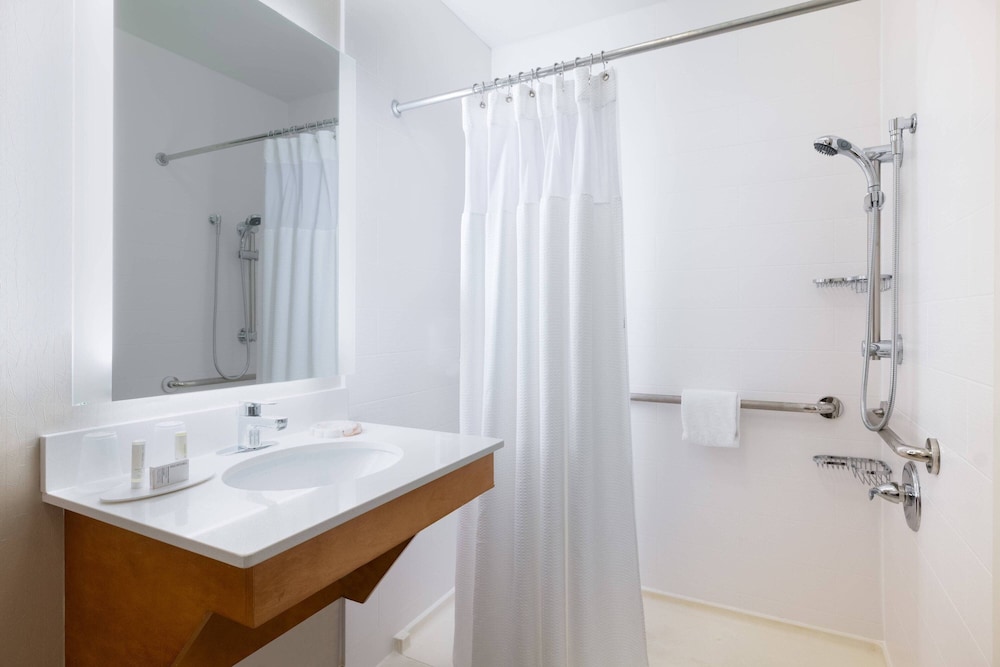Springhill Suites by Marriott Williamsburg - photo 15