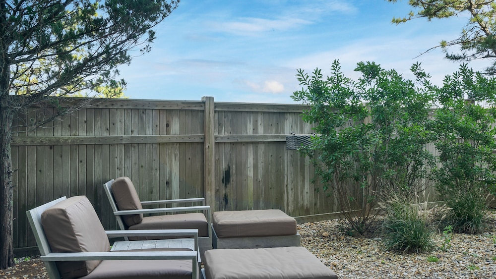 Driftwood Resort - photo 219