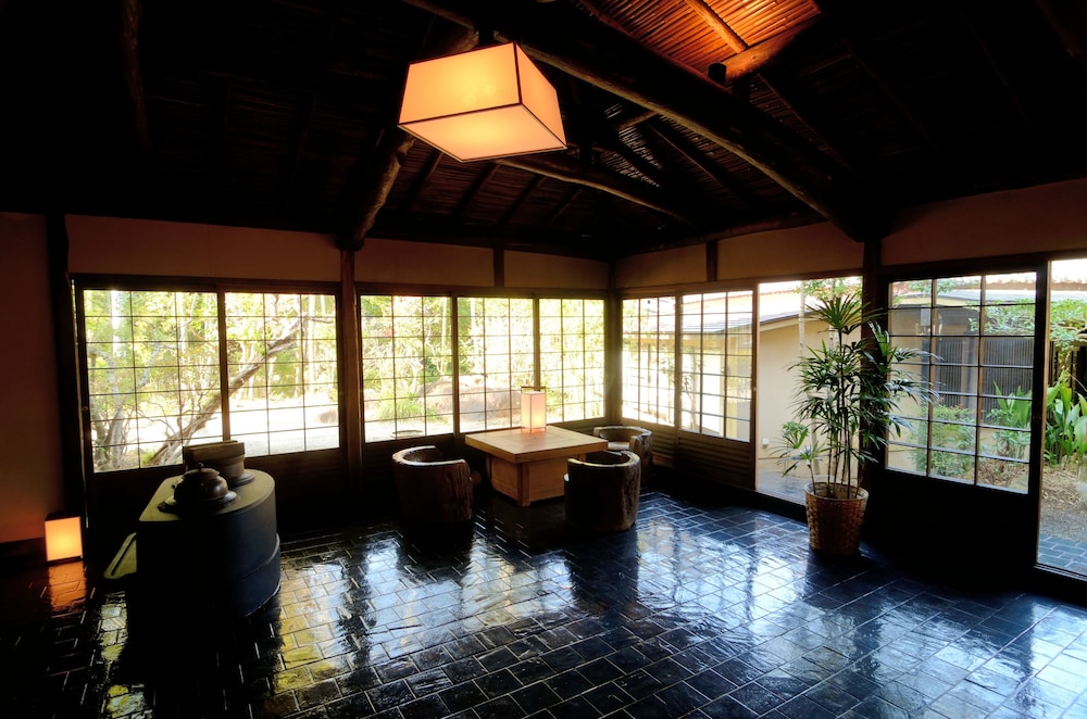 Yojokan Haru No Hikari — Hakone