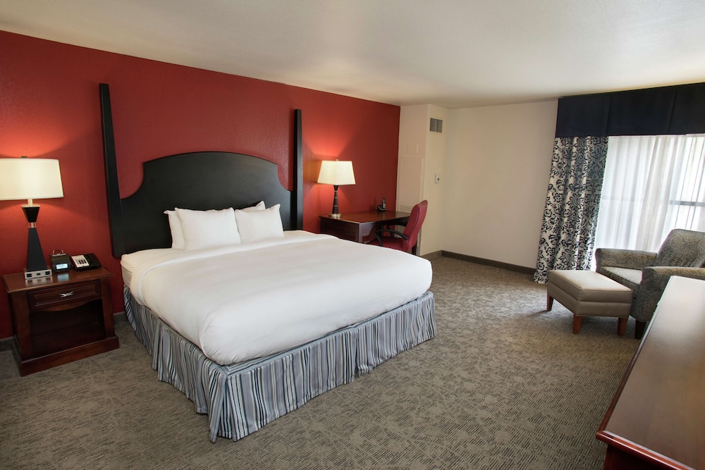 President Abraham Lincoln Springfield DoubleTree by Hilton - photo 13