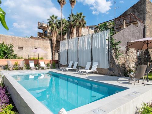 Apartment in Giarre near Mount Etna — 4-Star Luxury Hotel in Giarre, Italy