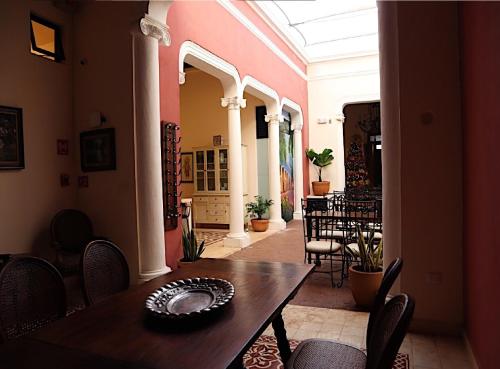 Hotel & Hostal Boutique Casa Garza in Merida, Mexico