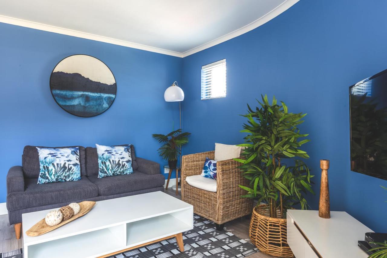The Paragon Kahlua Modern Open Plan Centrally Located