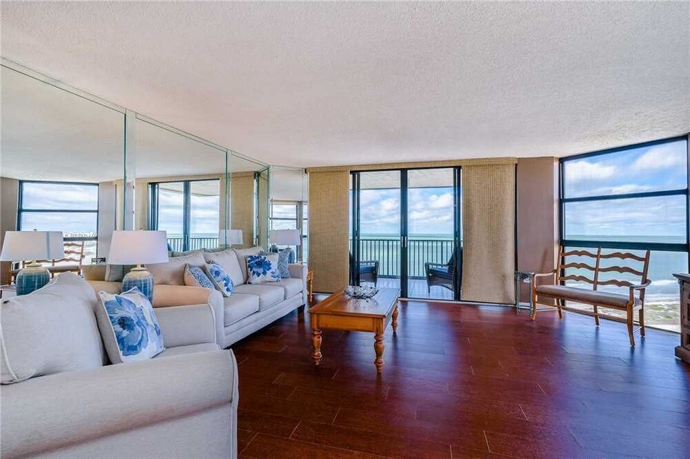 Lighthouse Towers 2008 Two Bedroom Condo - photo 5
