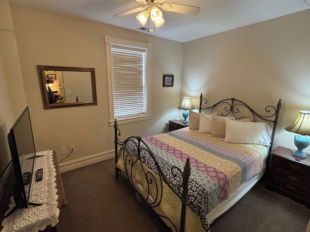 Hermann Crown Suites - photo 85