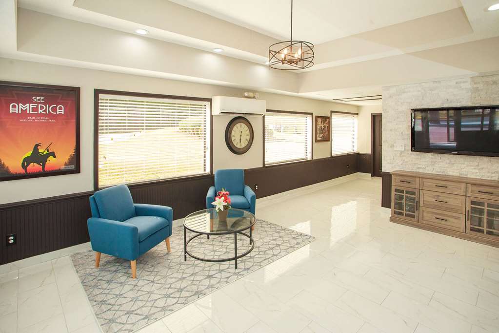Travelodge by Wyndham Macon West - featured photo